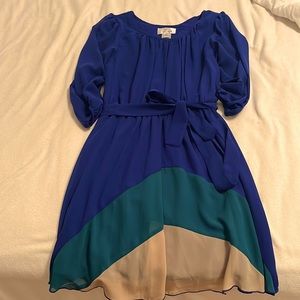 Women’s color block shirt dress